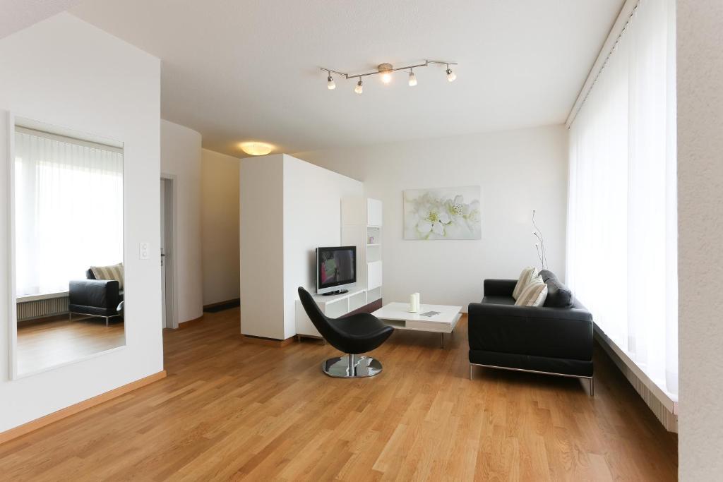 Serviced Apartments Haus 2 Uzwil Exterior photo